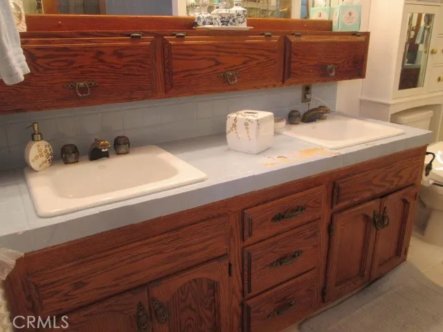 1814 Alma Court Grover Beach, CA 93433