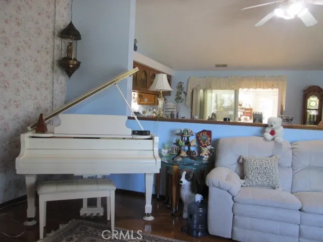 1814 Alma Court Grover Beach, CA 93433