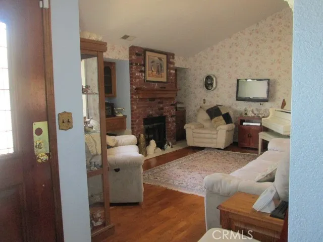 1814 Alma Court Grover Beach, CA 93433