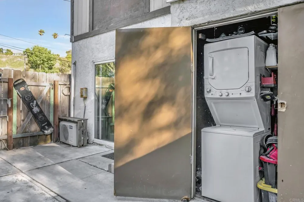 4712 Home Avenue San Diego, CA 92105
