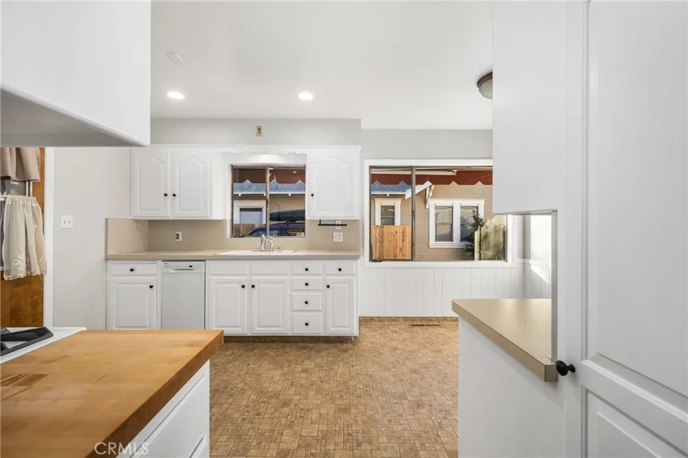 243 Grand Street Orange, CA 92866