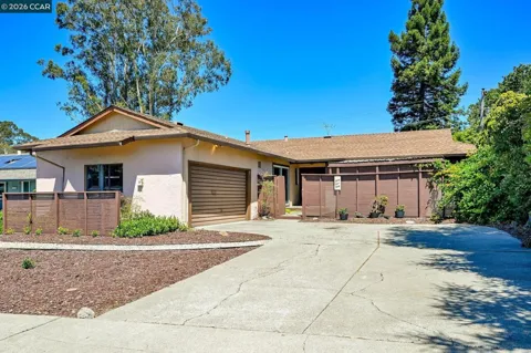 4440 Meadowbrook Drive