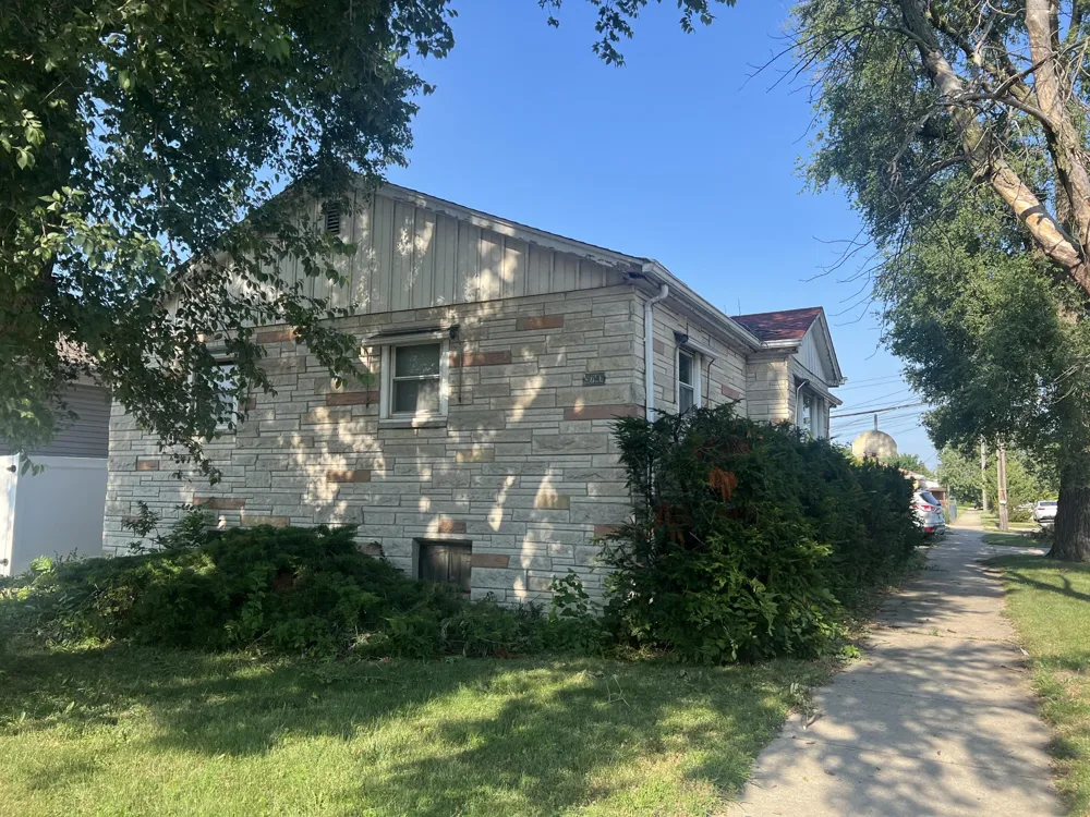 3747 Hohman Avenue Hammond, IN 46327