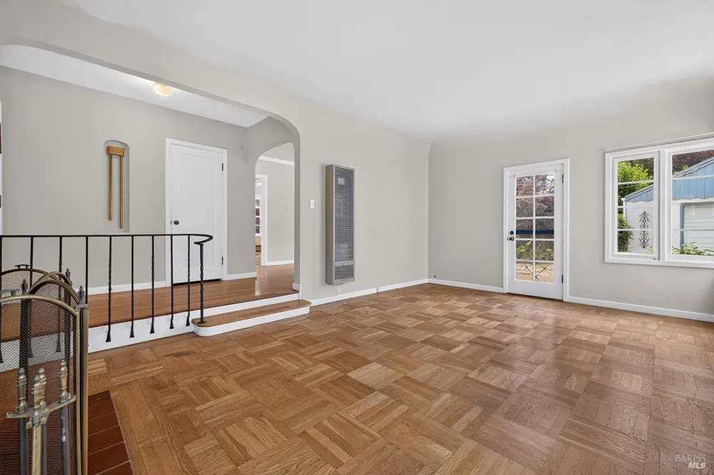 620 Dexter Street Santa Rosa, CA 95404