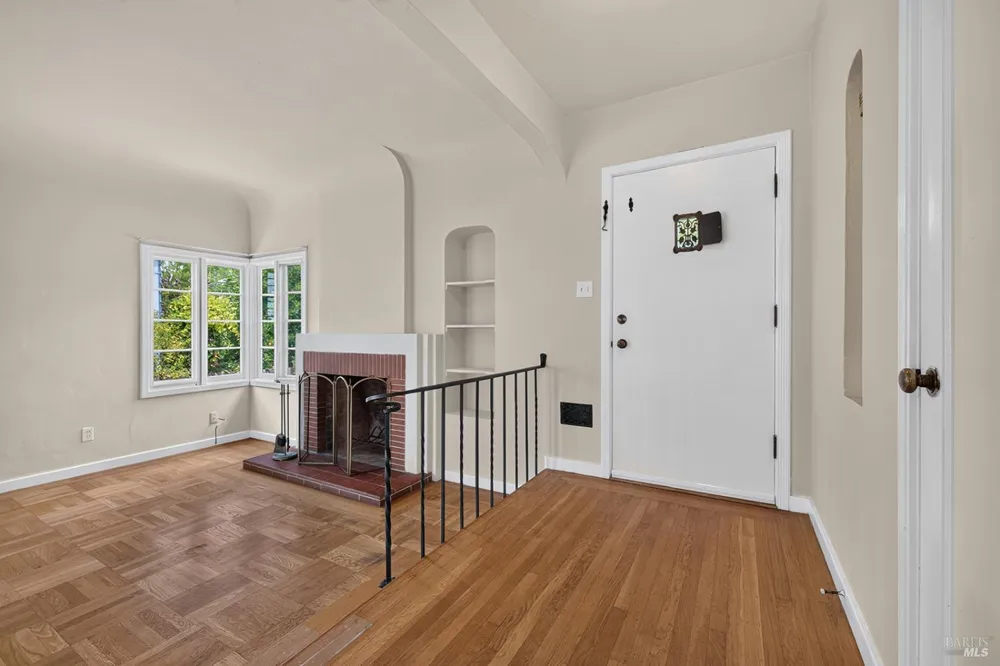 620 Dexter Street Santa Rosa, CA 95404
