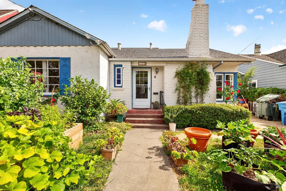 620 Dexter Street Santa Rosa, CA 95404