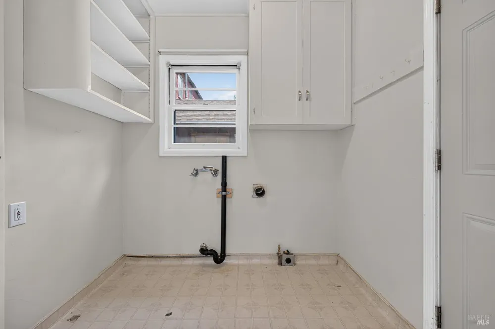 620 Dexter Street Santa Rosa, CA 95404