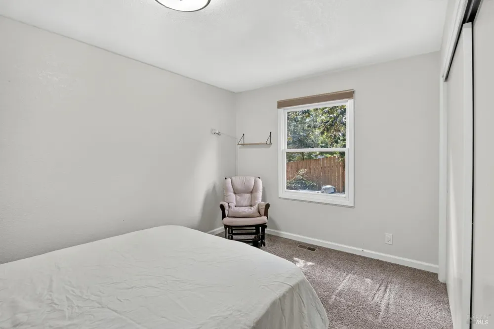 1211 Maize Way Willits, CA 95490