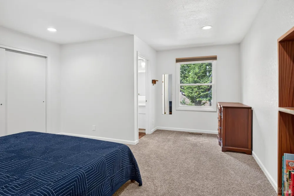 1211 Maize Way Willits, CA 95490