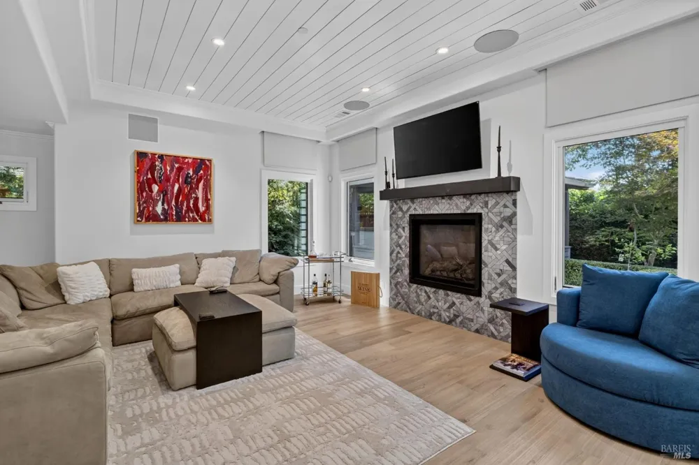 1926 Oak Circle Yountville, CA 94599