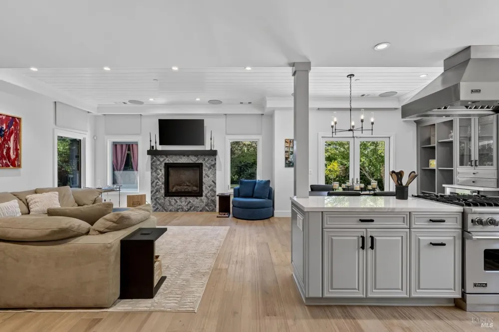 1926 Oak Circle Yountville, CA 94599
