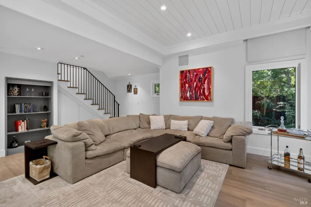 1926 Oak Circle Yountville, CA 94599