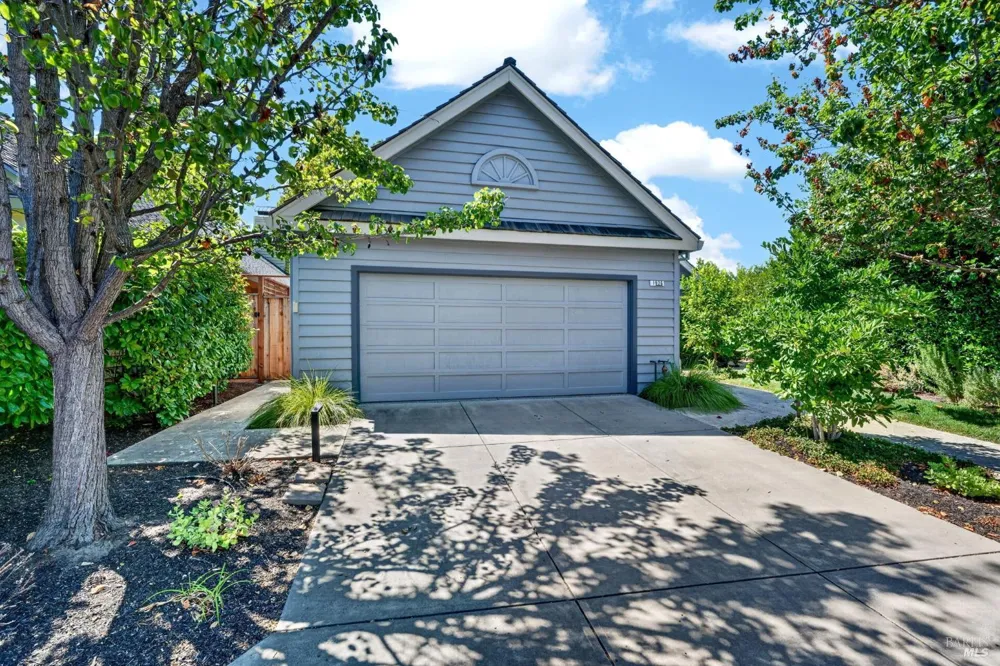 1926 Oak Circle Yountville, CA 94599
