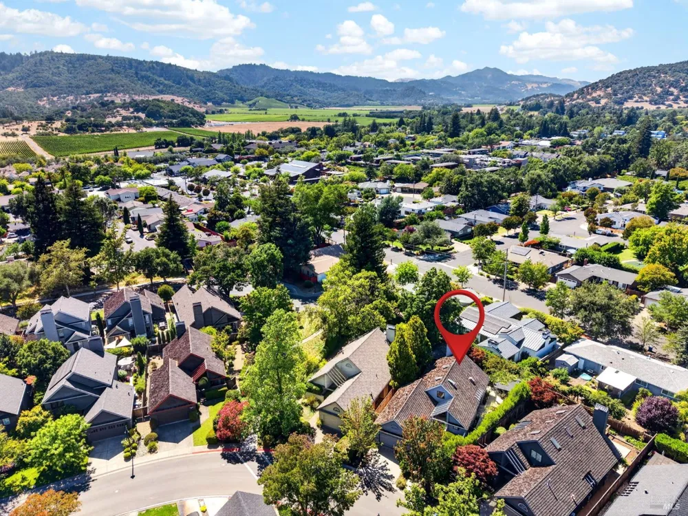 1926 Oak Circle Yountville, CA 94599