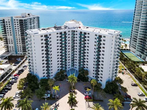 3001 S Ocean Dr #1449