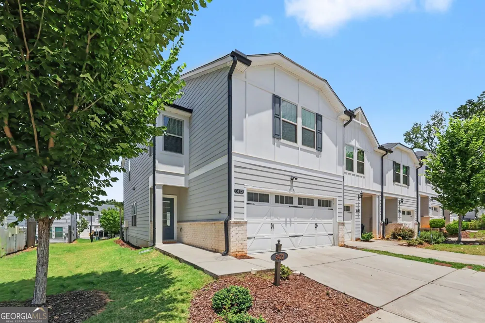 5473 Plain Field LN Lilburn, GA 30047