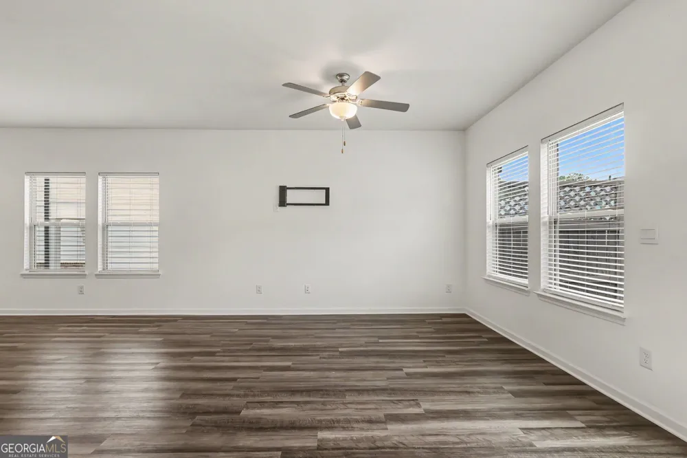 5473 Plain Field LN Lilburn, GA 30047