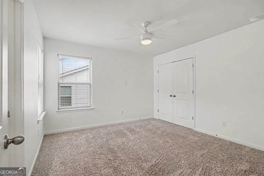5473 Plain Field LN Lilburn, GA 30047