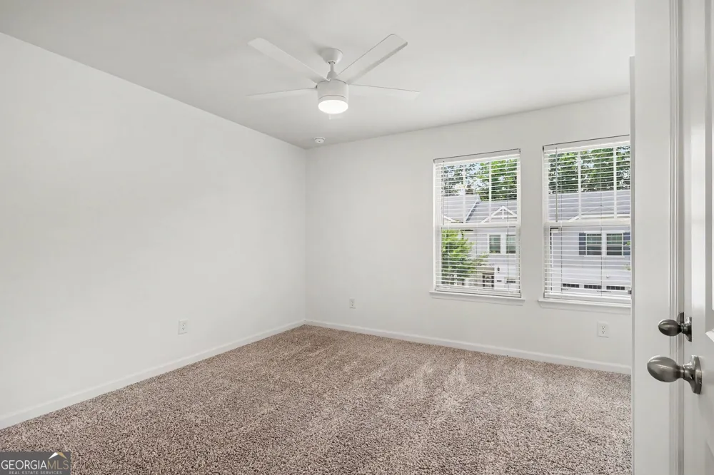 5473 Plain Field LN Lilburn, GA 30047