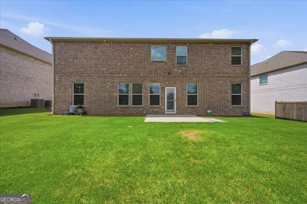 2116 Cadenza CIR Dacula, GA 30019