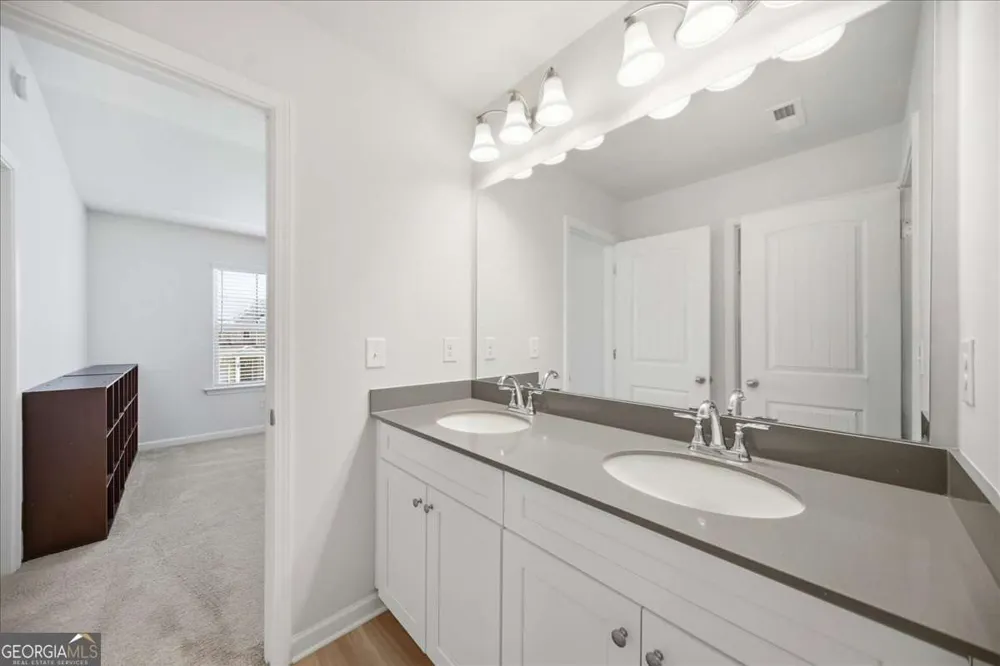 2116 Cadenza CIR Dacula, GA 30019