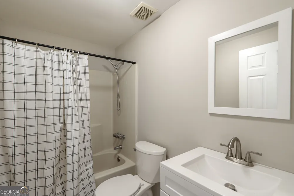 106 Newport RD NE Milledgeville, GA 31061