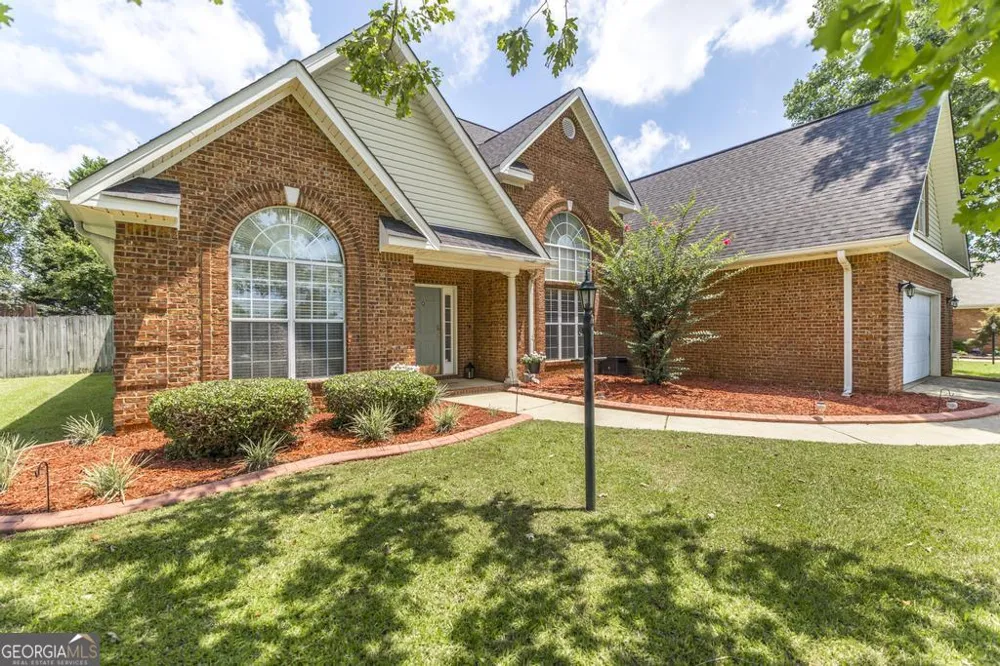 112 Finch DR Kathleen, GA 31047