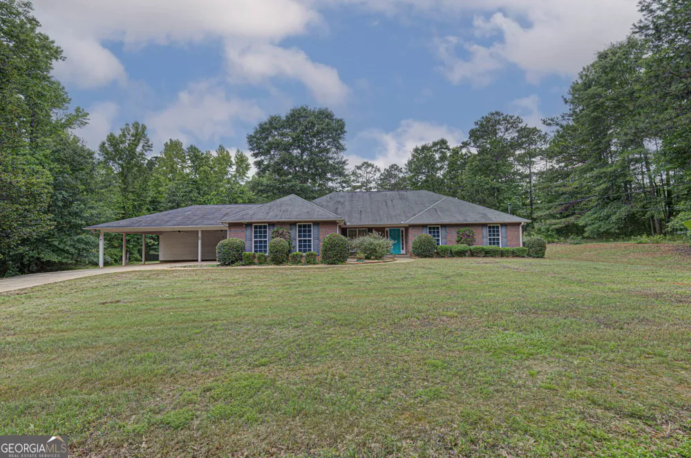 1024 Lee Road 175 Salem, AL 36874