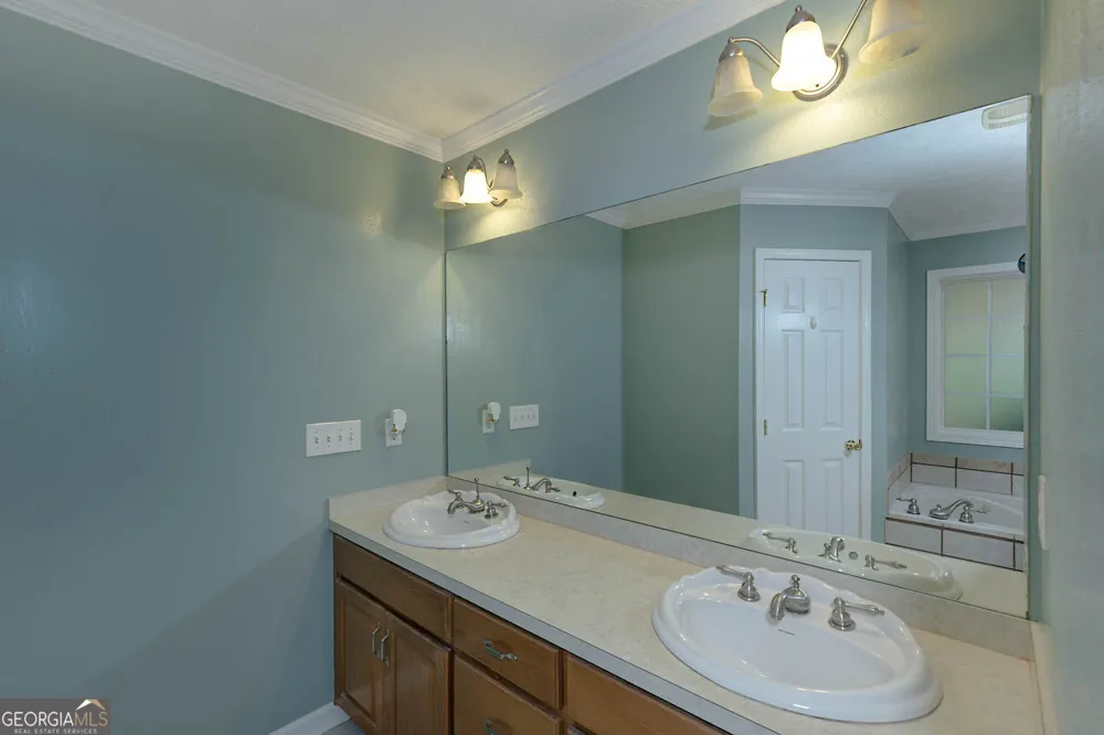 1024 Lee Road 175 Salem, AL 36874