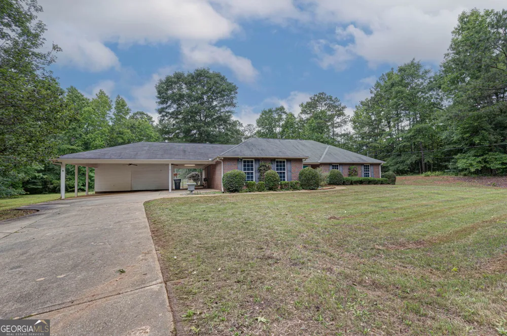 1024 Lee Road 175 Salem, AL 36874