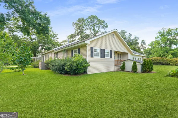 439 Dover RD Sylvania, GA 30467