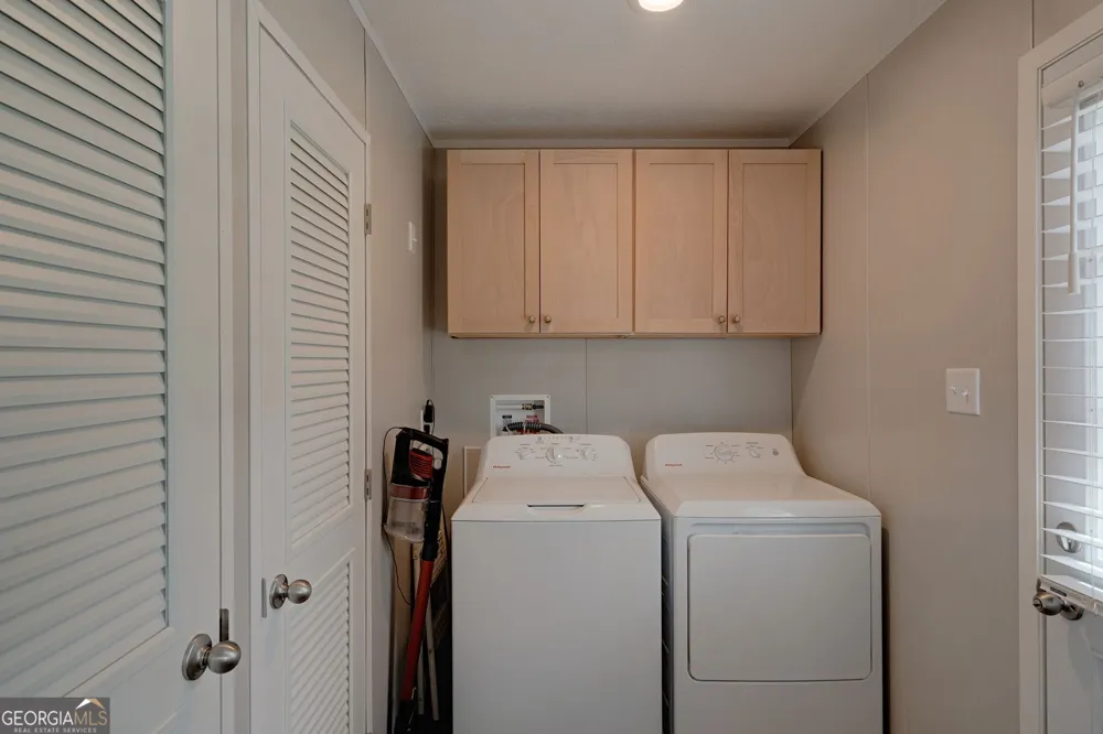 2286 Duffell Martin RD Comer, GA 30629