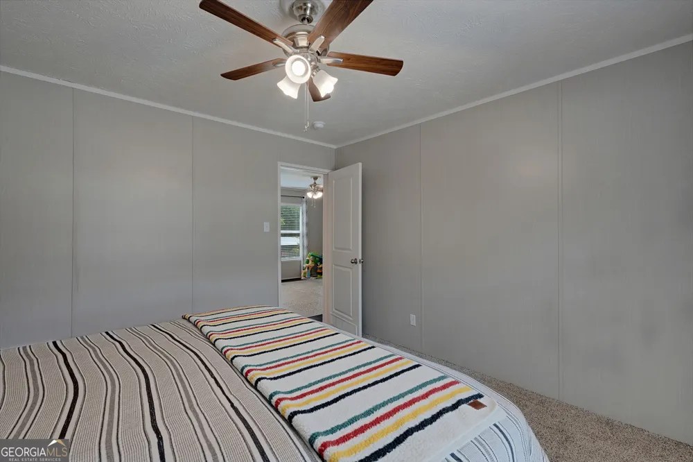 2286 Duffell Martin RD Comer, GA 30629