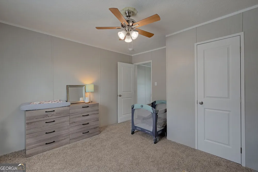 2286 Duffell Martin RD Comer, GA 30629