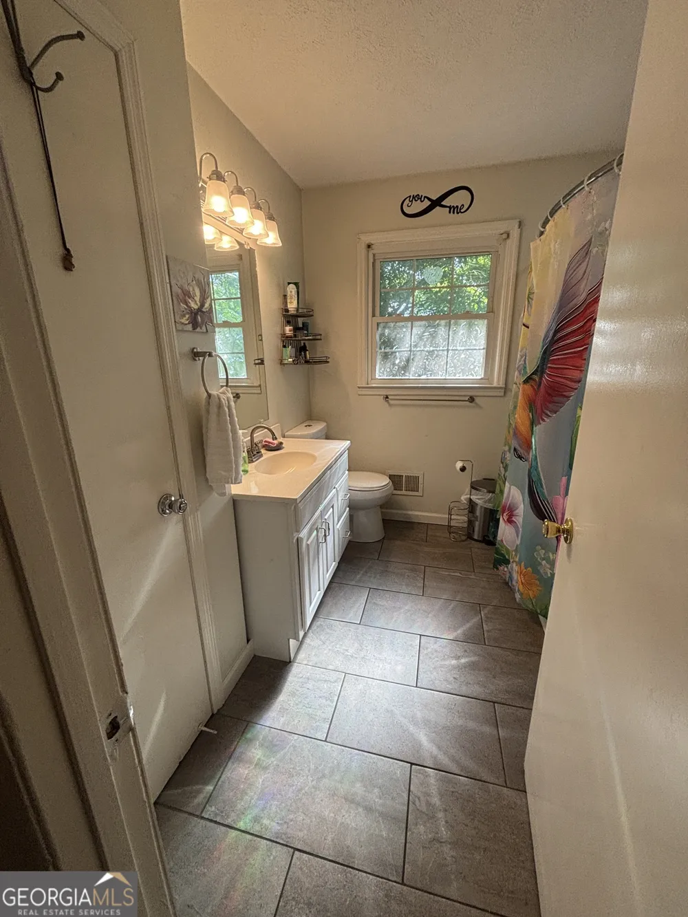 152 Crest DR Cochran, GA 31014