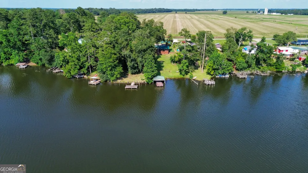 884 S Lake DR East Dublin, GA 31027
