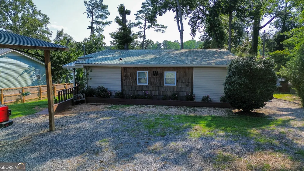 884 S Lake DR East Dublin, GA 31027