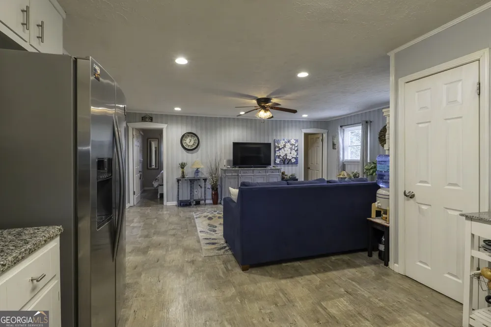 884 S Lake DR East Dublin, GA 31027