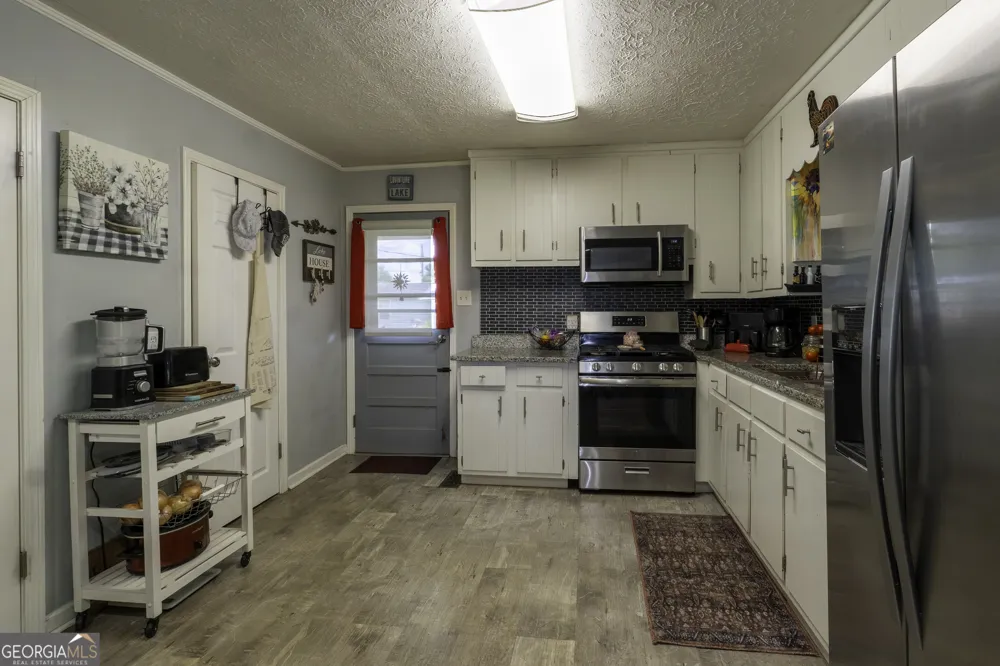 884 S Lake DR East Dublin, GA 31027