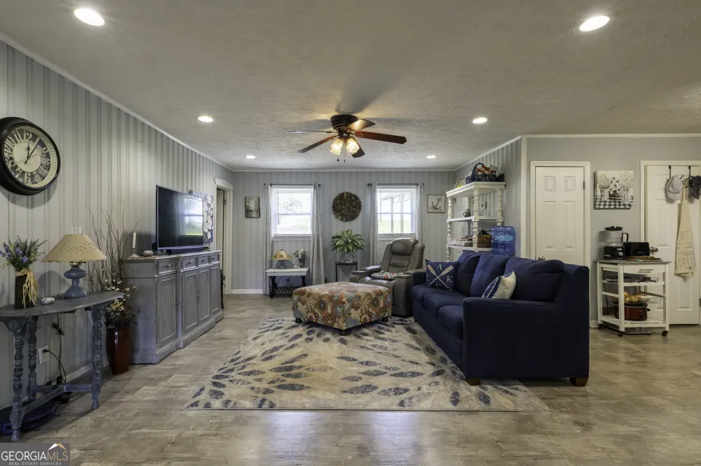 884 S Lake DR East Dublin, GA 31027