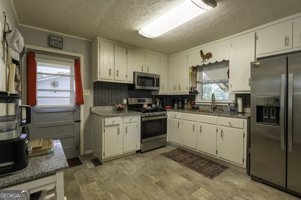 884 S Lake DR East Dublin, GA 31027