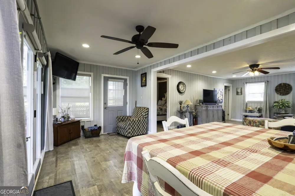 884 S Lake DR East Dublin, GA 31027