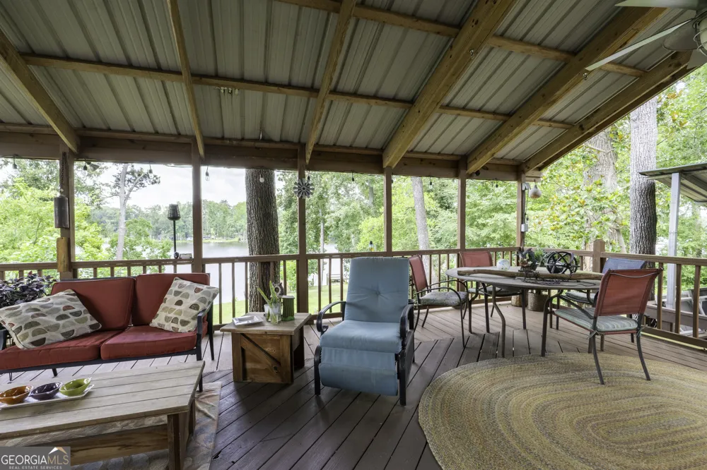 884 S Lake DR East Dublin, GA 31027