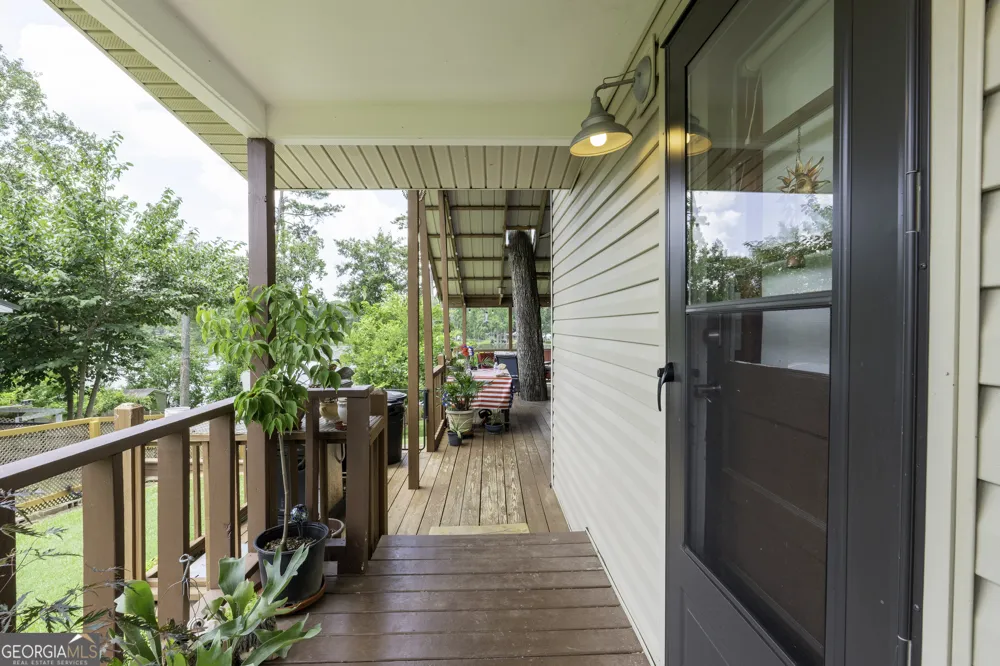 884 S Lake DR East Dublin, GA 31027