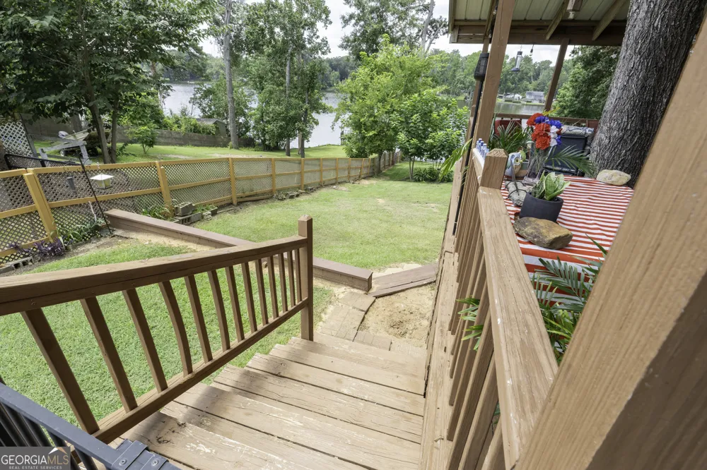 884 S Lake DR East Dublin, GA 31027