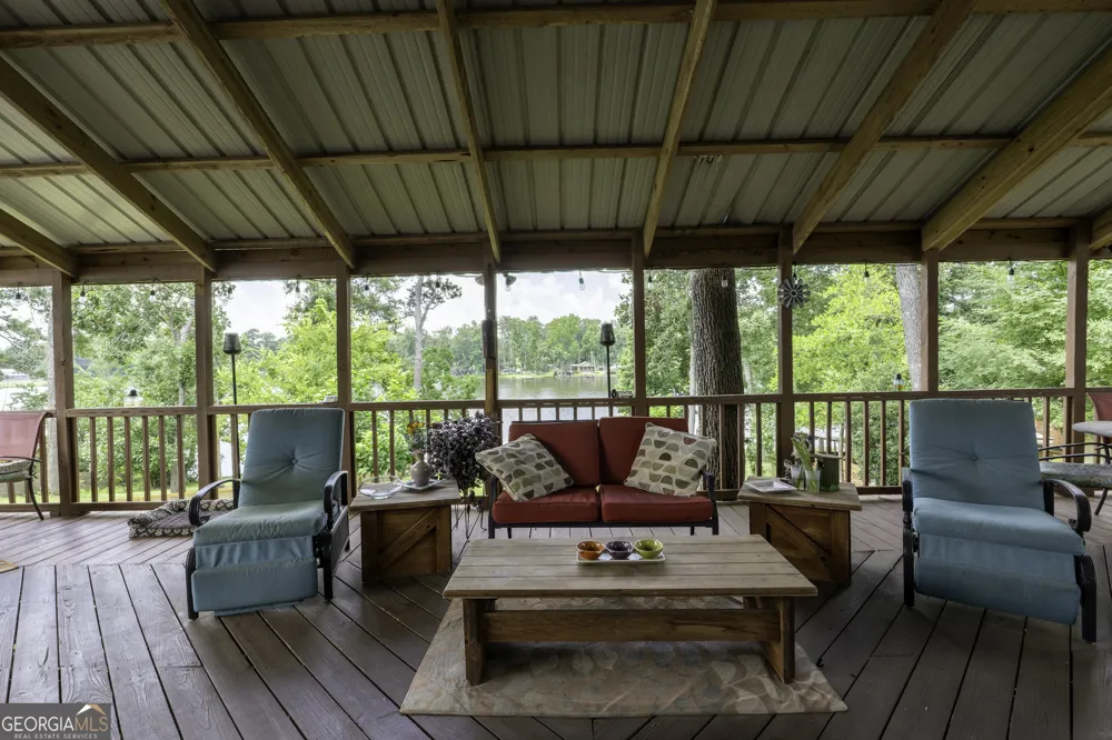 884 S Lake DR East Dublin, GA 31027