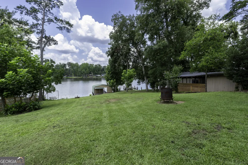 884 S Lake DR East Dublin, GA 31027