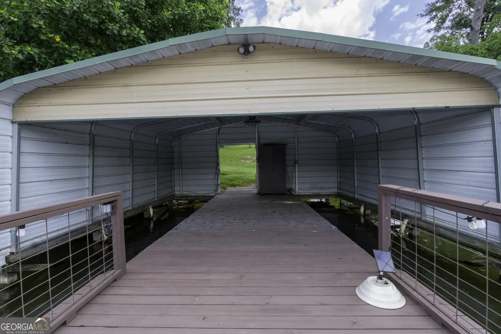 884 S Lake DR East Dublin, GA 31027