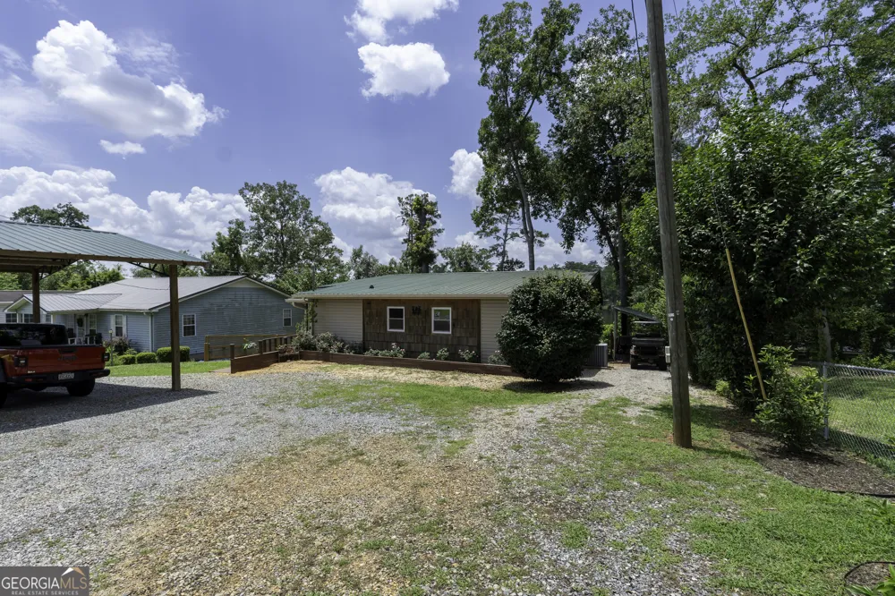 884 S Lake DR East Dublin, GA 31027