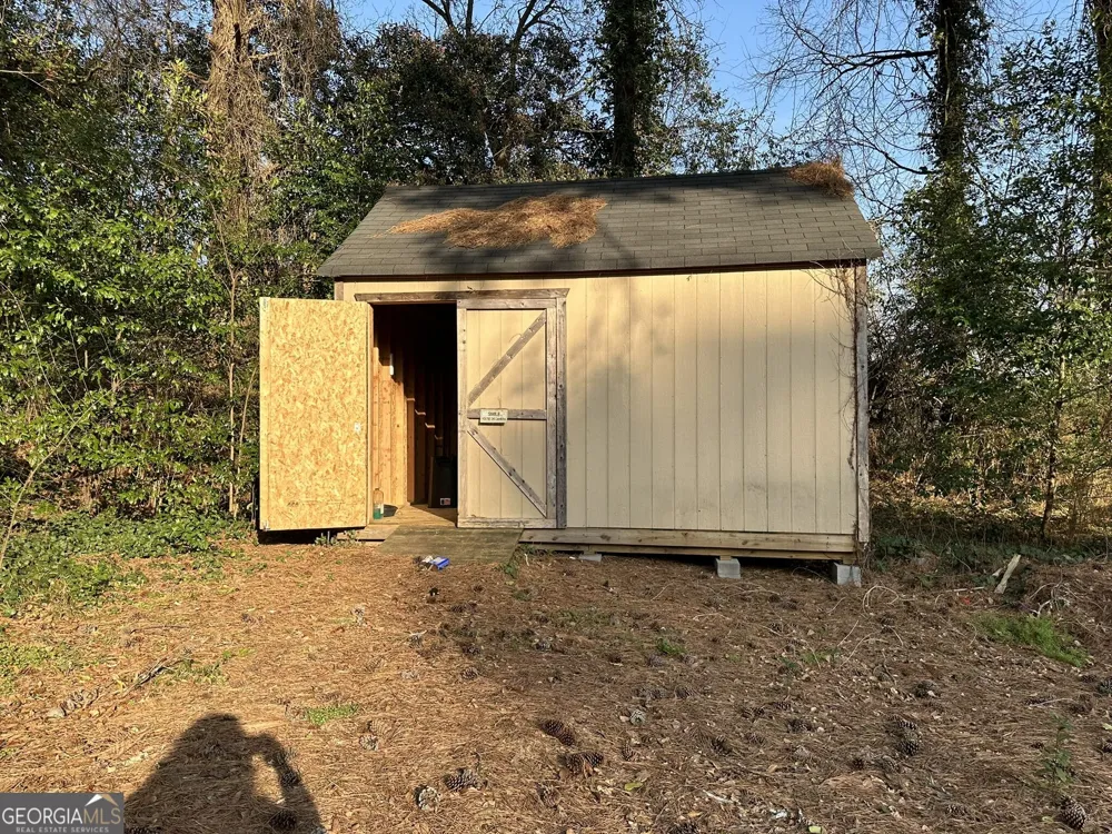 4522 Ridge DR Forest Park, GA 30297